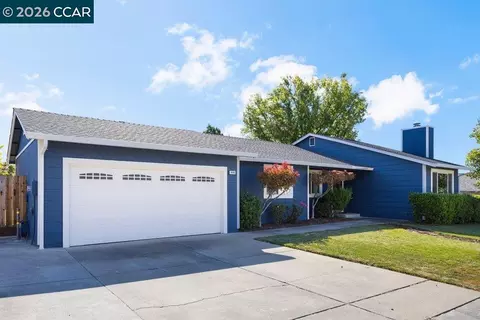 Exterior - 3632 Dormer Ave, Concord, CA 94519 photo 1 of 11