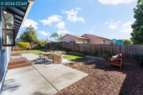 Exterior - 3632 Dormer Ave, Concord, CA 94519 photo 10 of 11