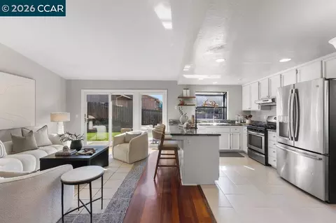 Kitchen - 3632 Dormer Ave, Concord, CA 94519 photo 6 of 6