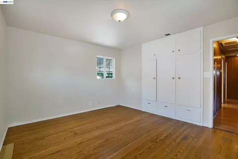 Bedroom - 35441 Roca Dr, Fremont, CA 94536 photo 4 of 5
