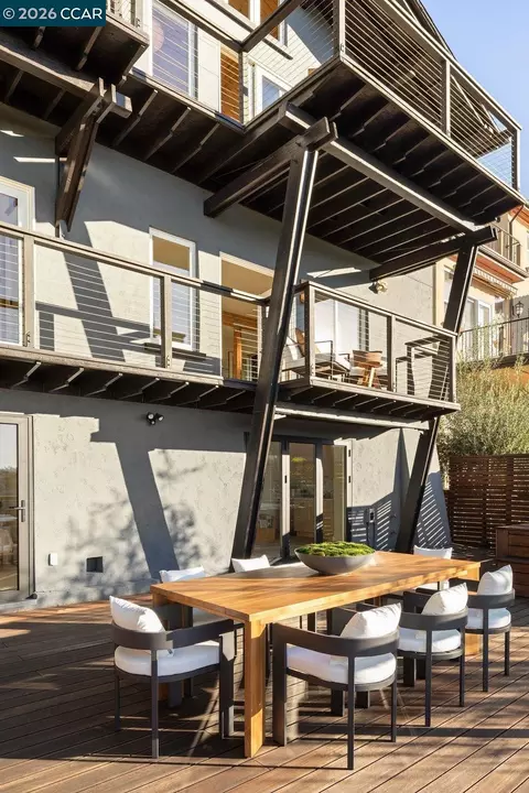 Exterior - 1046 Amito Dr, Berkeley, CA 94705 photo 10 of 11