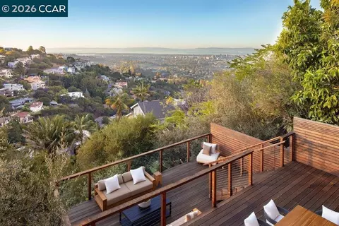 Exterior - 1046 Amito Dr, Berkeley, CA 94705 photo 6 of 11
