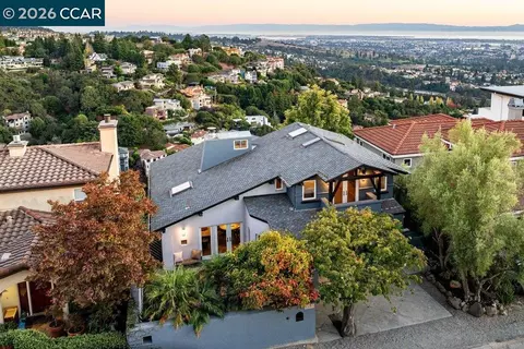 View/Area - 1046 Amito Dr, Berkeley, CA 94705 photo 6 of 7