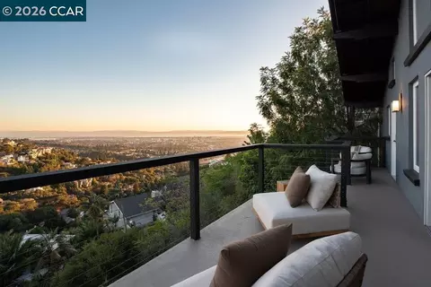 View/Area - 1046 Amito Dr, Berkeley, CA 94705 photo 1 of 7