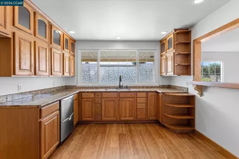 Kitchen - 1613 Manor Blvd, San Leandro, CA 94579 photo 1 of 1