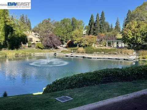 4073 W Lakeshore Dr, San Ramon, CA 94582