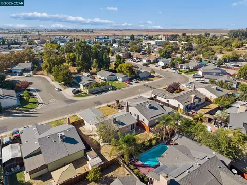 View/Area - 15102 Ryhiner Ln, Lathrop, CA 95330 photo 10 of 13