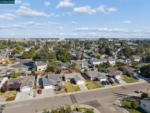 View/Area - 15102 Ryhiner Ln, Lathrop, CA 95330 photo 4 of 13