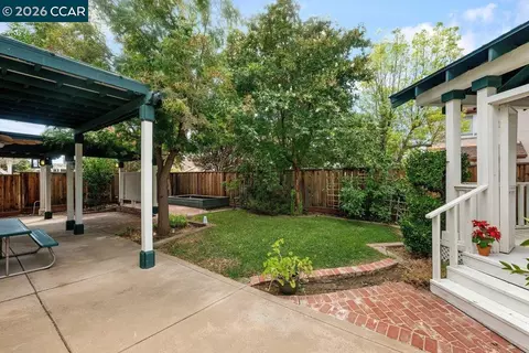 Exterior - 1615 Laurelbrook Dr, Tracy, CA 95377 photo 7 of 7