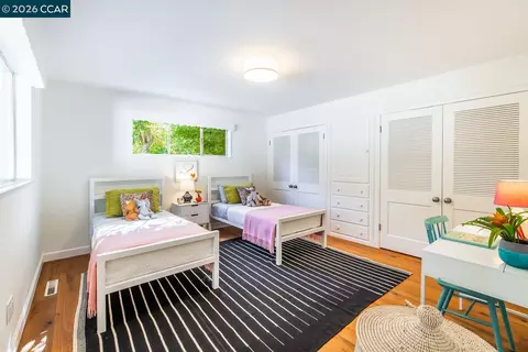 Bedroom - 1035 Upper Happy Valley Rd, Lafayette, CA 94549 photo 5 of 6