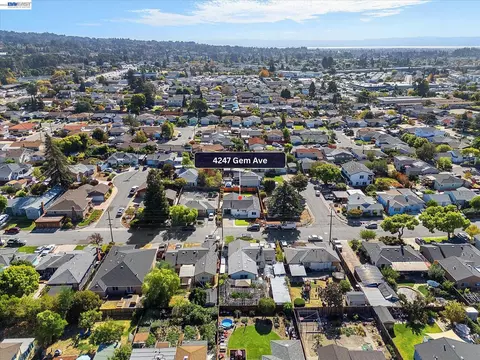 View/Area - 4247 Gem Ave, Castro Valley, CA 94546 photo 2 of 20