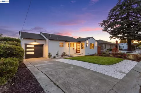 Exterior - 4247 Gem Ave, Castro Valley, CA 94546 photo 3 of 27