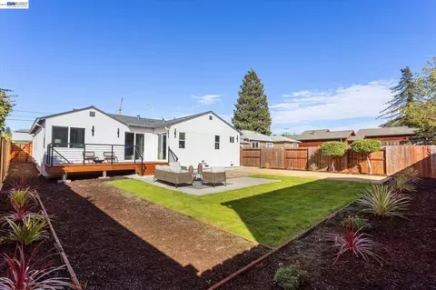 Exterior - 4247 Gem Ave, Castro Valley, CA 94546 photo 18 of 27