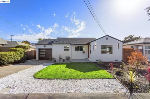 Exterior - 4247 Gem Ave, Castro Valley, CA 94546 photo 6 of 27