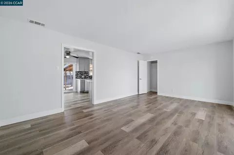Living - 111 Manor Dr, Bay Point, CA 94565 photo 1 of 5