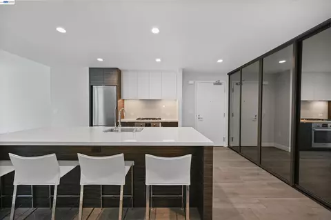 1688 Pine St #W506, San Francisco, CA 94109