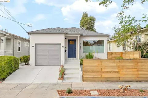 1537 Carleton St, Berkeley, CA 94703