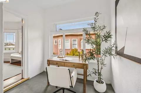 Other - 2632 Hillegass Ave #D, Berkeley, CA 94704 photo 5 of 9
