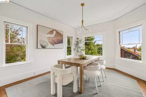 Dining - 2632 Hillegass Ave #D, Berkeley, CA 94704 photo 2 of 5