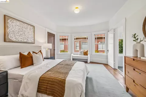 Bedroom - 2632 Hillegass Ave #D, Berkeley, CA 94704 photo 2 of 3