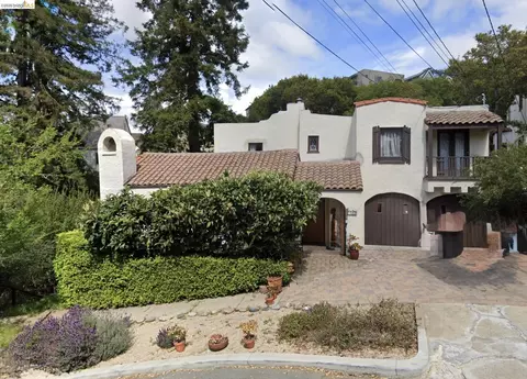 77 Northampton Ave, Berkeley, CA 94707