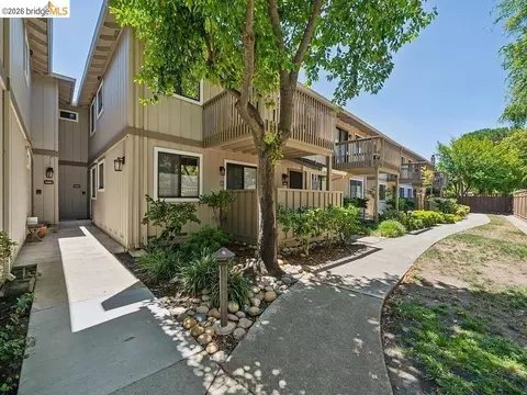 18952 Sara Park Cir, Saratoga, CA 95070