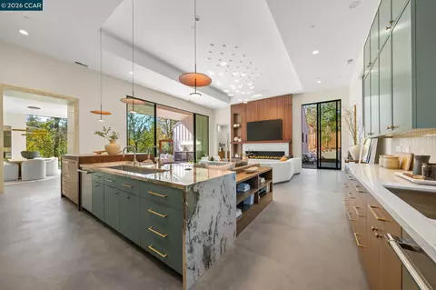 201 Austin Ln, Alamo, CA 94507