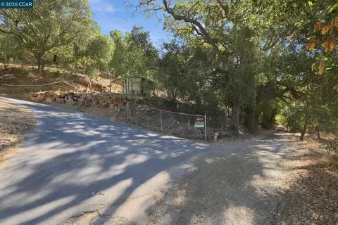 Exterior - Undisclosed, Martinez, CA 94553 photo 16 of 16