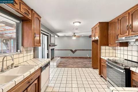 Kitchen - Undisclosed, Martinez, CA 94553 photo 1 of 2
