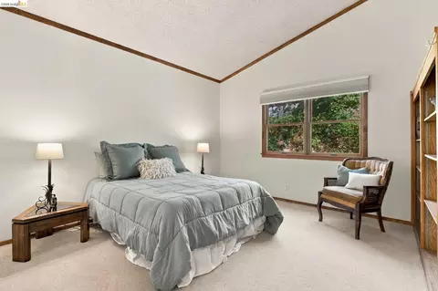 Bedroom - 3421 Hackamore Dr, Hayward, CA 94541 photo 3 of 7
