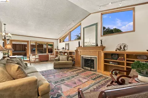 Living - 3421 Hackamore Dr, Hayward, CA 94541 photo 1 of 2