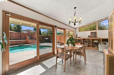 Dining - 3421 Hackamore Dr, Hayward, CA 94541 photo 2 of 2
