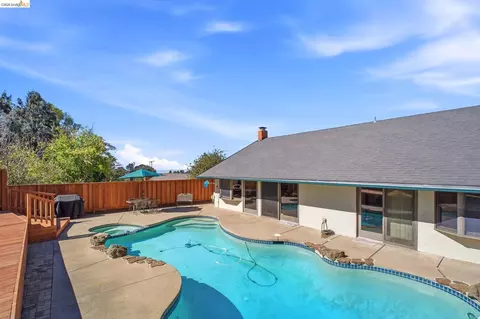 Exterior - 3421 Hackamore Dr, Hayward, CA 94541 photo 9 of 9