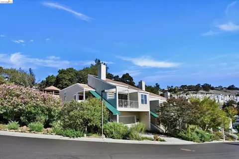 130 Samaria Ln, Oakland, CA 94619