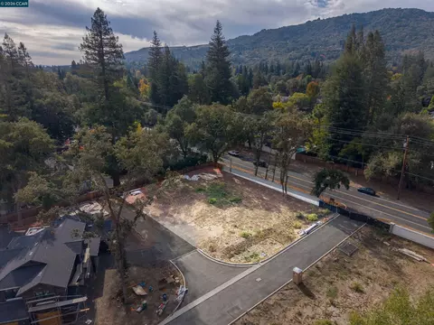 801 Ruby Ln, Danville, CA 94526 photo 5
