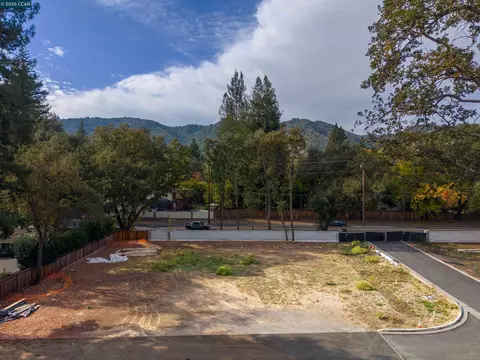 801 Ruby Ln, Danville, CA 94526 photo 8