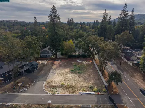 801 Ruby Ln, Danville, CA 94526 photo 4