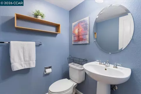 Bath - 7355 Briza Loop, San Ramon, CA 94582 photo 3 of 3