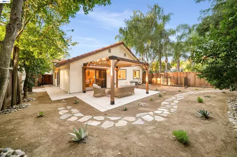 Exterior - 11731 Betlen Dr, Dublin, CA 94568 photo 9 of 18