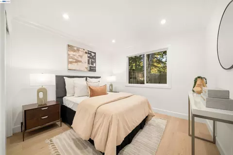Bedroom - 11731 Betlen Dr, Dublin, CA 94568 photo 3 of 6