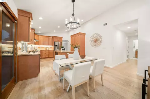 Dining - 11731 Betlen Dr, Dublin, CA 94568 photo 2 of 3