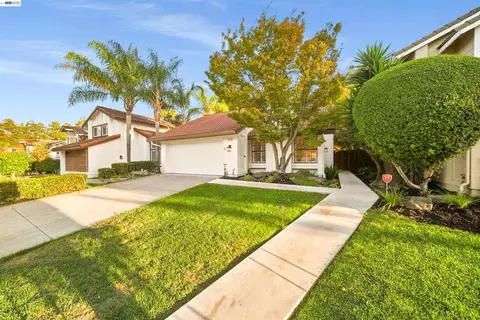 Exterior - 11731 Betlen Dr, Dublin, CA 94568 photo 17 of 18