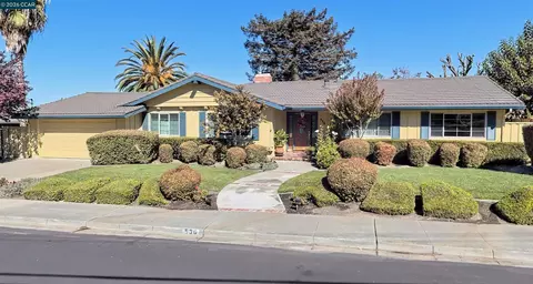 530 Dover Dr, Walnut Creek, CA 94598