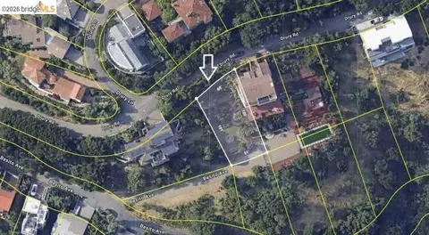 1154 Drury Rd, Berkeley, CA 94705