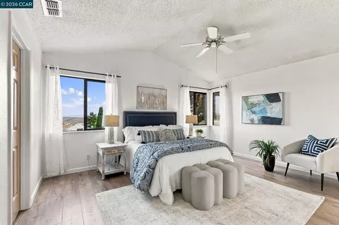Bedroom - 236 Clearview Dr, Vallejo, CA 94591 photo 2 of 7