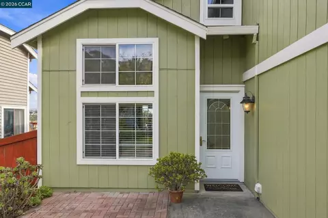 Exterior - 236 Clearview Dr, Vallejo, CA 94591 photo 3 of 6