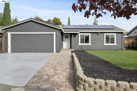 4704 Oyster Bay Dr, San Jose, CA 95136