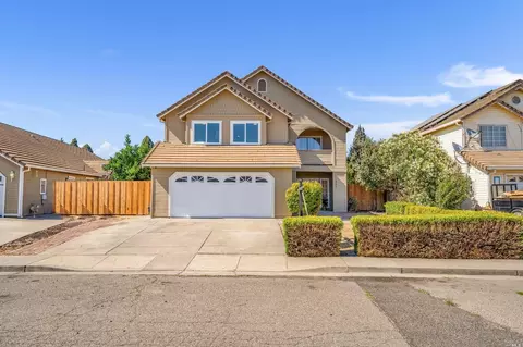 880 Deerfield Pl, Fairfield, CA 94533 photo 1