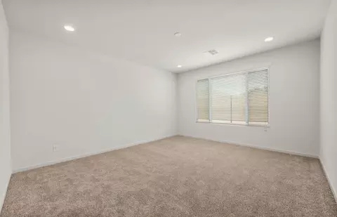 Bedroom - 1436 W Treasure Trl, Apache Junction, AZ 85120 photo 1 of 4