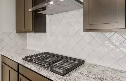Kitchen - 1436 W Treasure Trl, Apache Junction, AZ 85120 photo 3 of 5